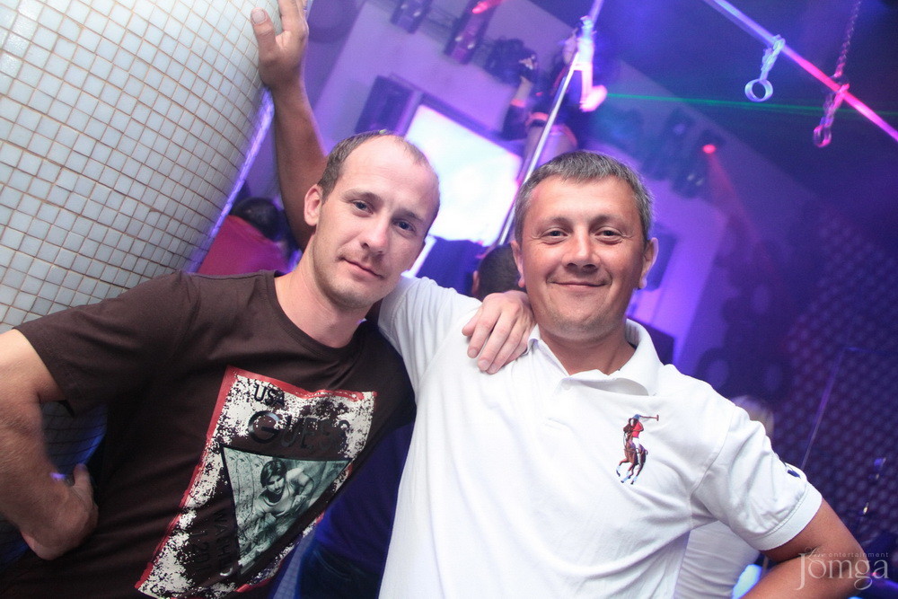 Фотография с ТВОЙ ВЫПУСКНОЙ БУБЛЬ ГУМ! в Пятерочка