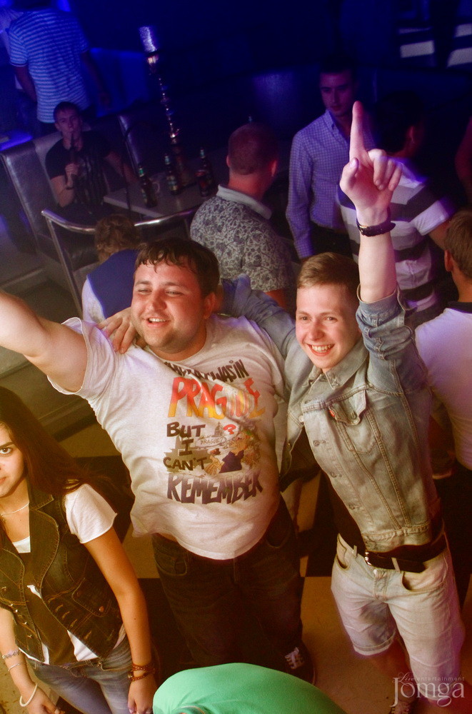 Фотография с ТВОЙ ВЫПУСКНОЙ БУБЛЬ ГУМ! в Пятерочка