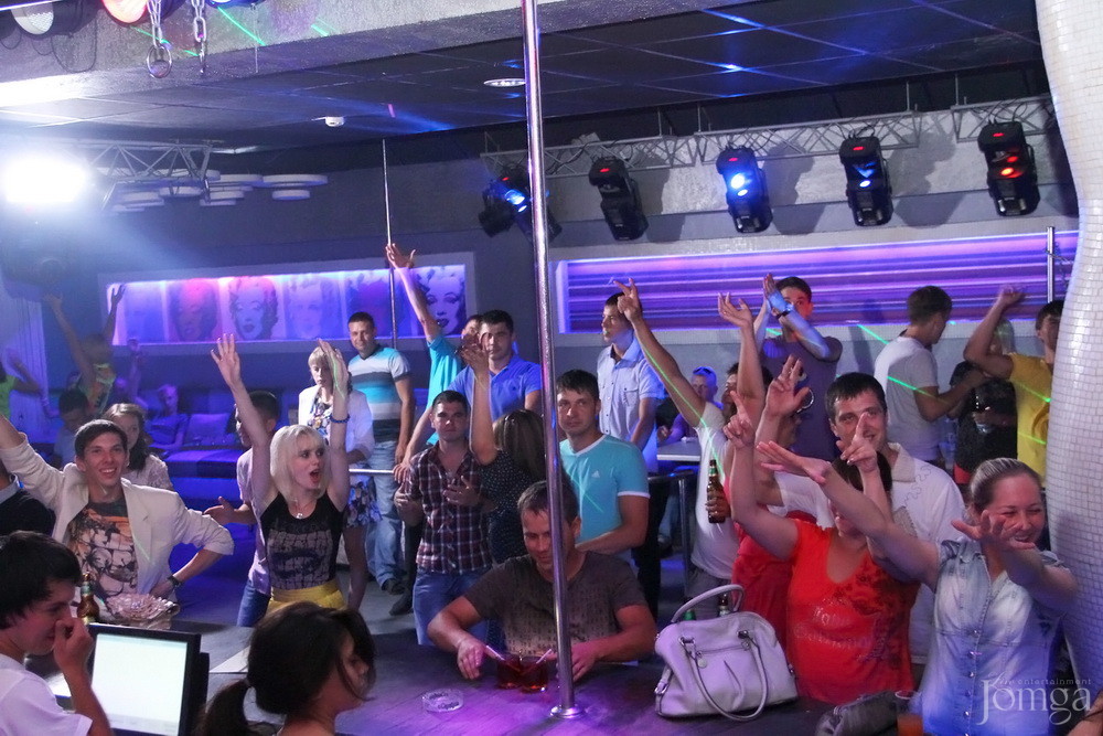 Фотография с КОКТЕЙЛЬНАЯ ВЕЧЕРИНКА в Пятерочка