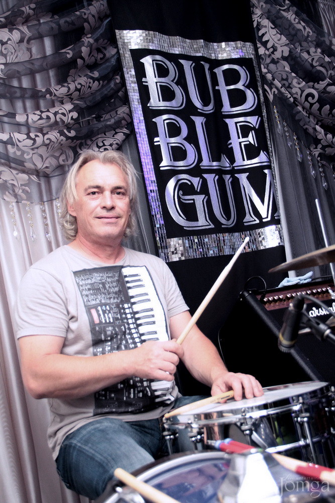 Фотография с ОТКРЫТИЕ КАРАОКЕ-БАРА  «ELVIS»!!! в Пятерочка