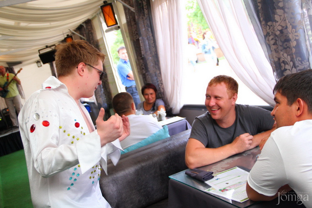 Фотография с ОТКРЫТИЕ КАРАОКЕ-БАРА  «ELVIS»!!! в Пятерочка