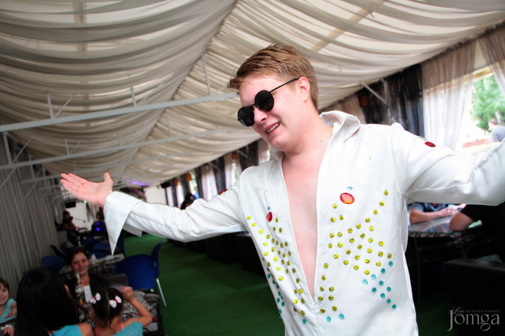 Фотография с ОТКРЫТИЕ КАРАОКЕ-БАРА  «ELVIS»!!! в Пятерочка