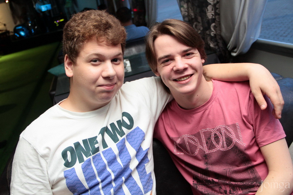 Фотография с ОТКРЫТИЕ КАРАОКЕ-БАРА  «ELVIS»!!! в Пятерочка