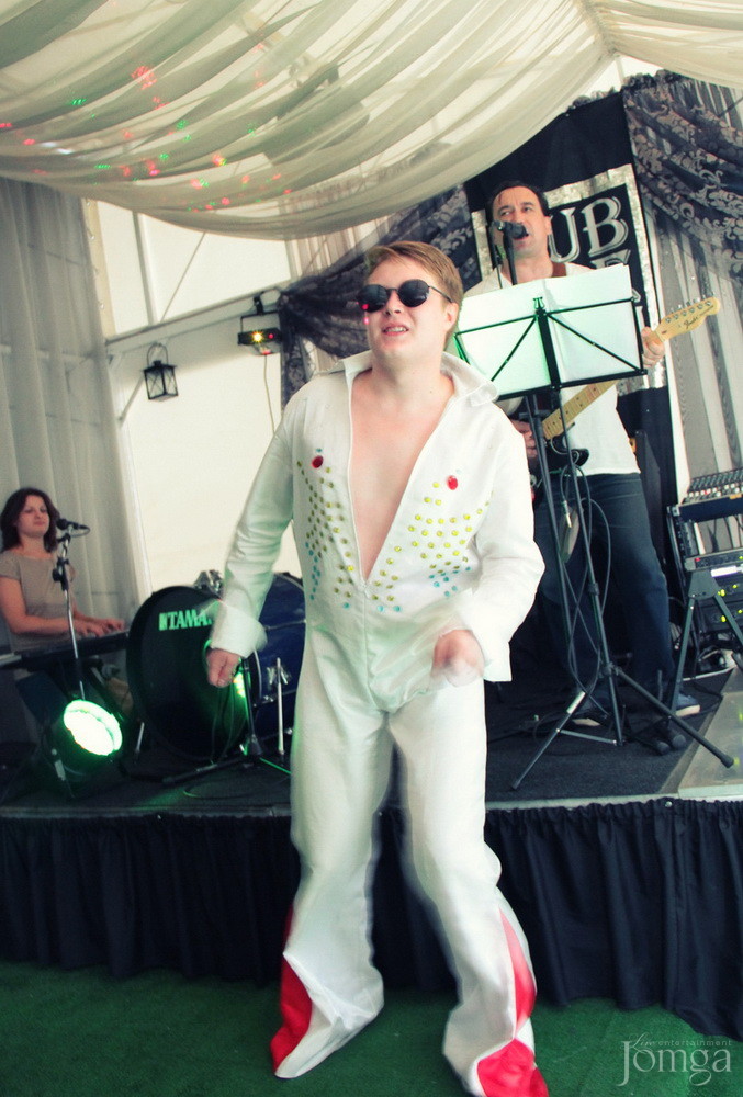 Фотография с ОТКРЫТИЕ КАРАОКЕ-БАРА  «ELVIS»!!! в Пятерочка