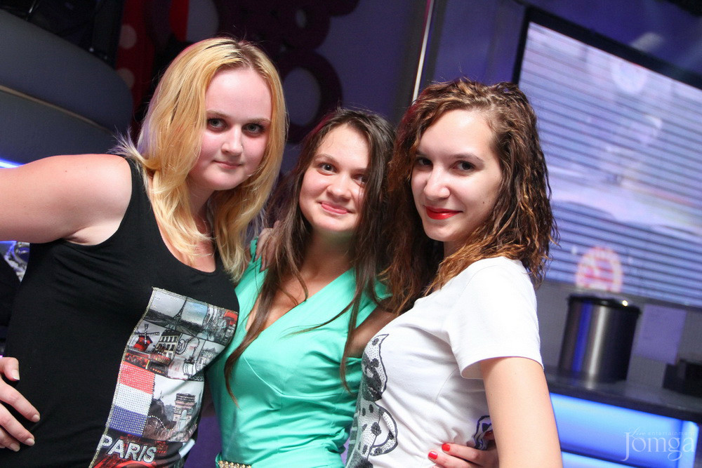 Фотография с ДЕНДИ 8 БИТ в Пятерочка