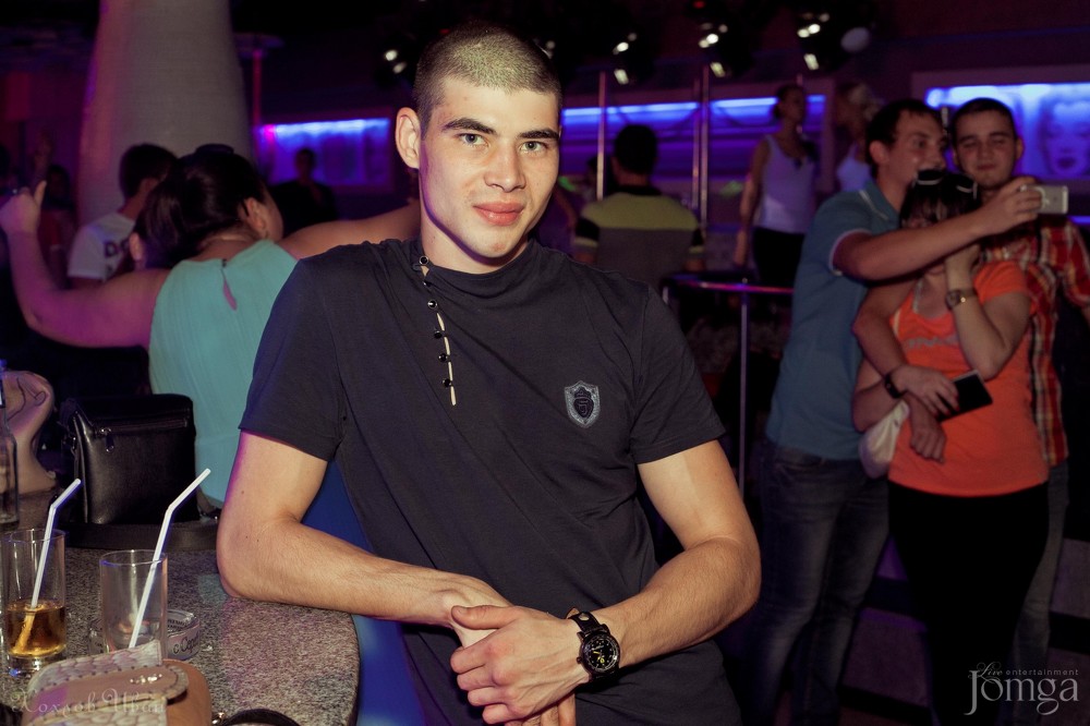 Фотография с DJ Хирург Birthday в Пятерочка