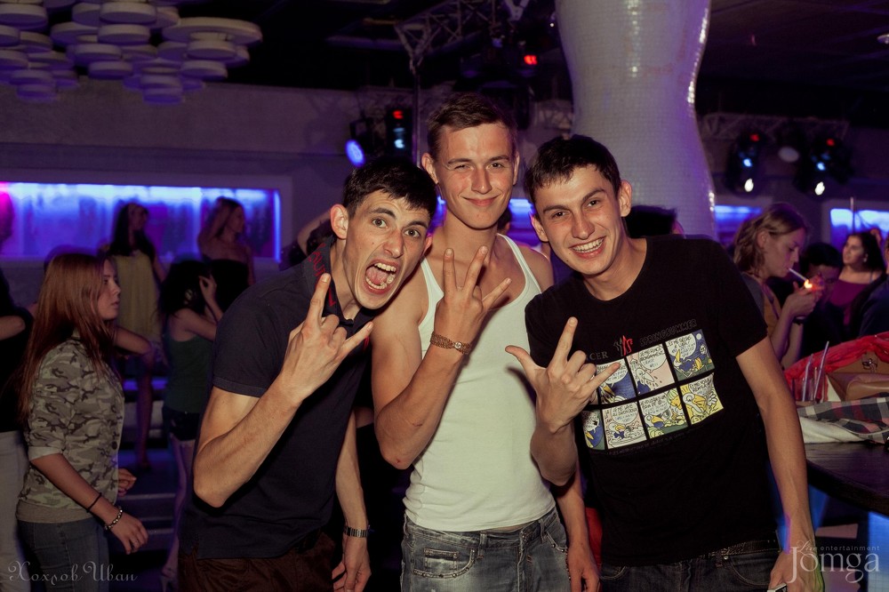 Фотография с DJ Хирург Birthday в Пятерочка