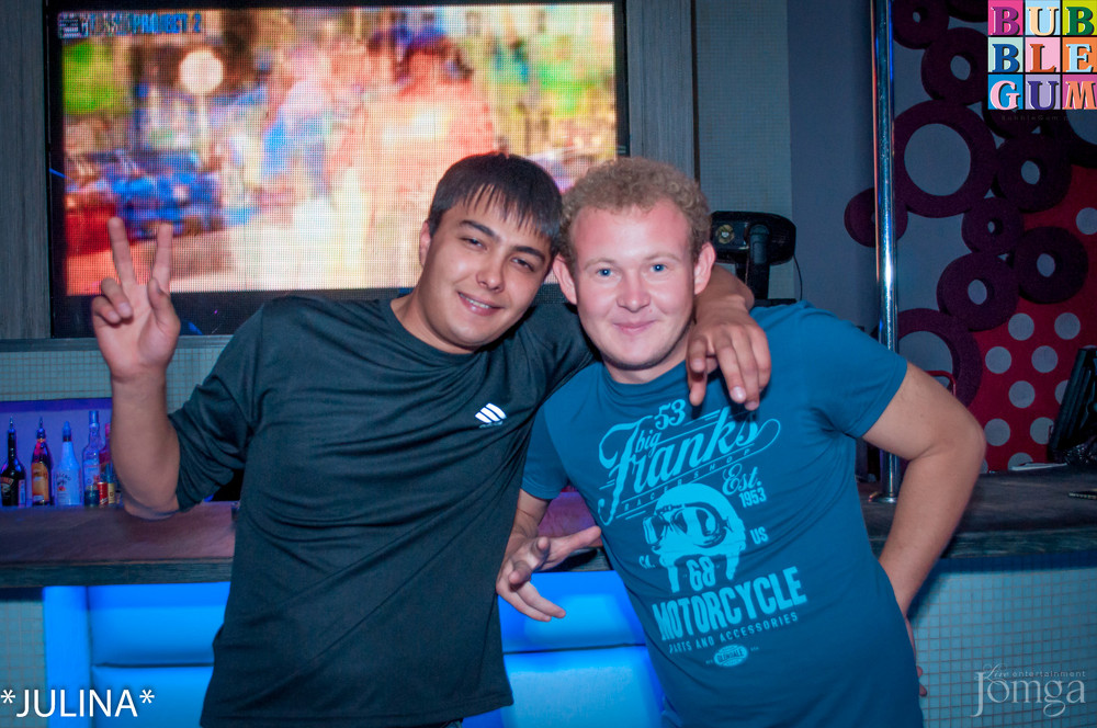 Фотография с «BUBBLE BALL» в Пятерочка