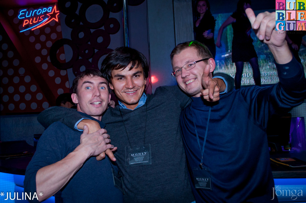 Фотография с BubbleBall - Служебный Роман в Пятерочка