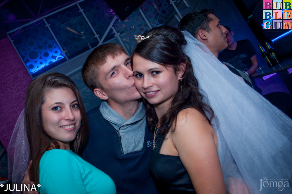 Фотография с "GOLD MUSIC" - Танцевальная Дискотека 80-90-2000-хх! в Пятерочка