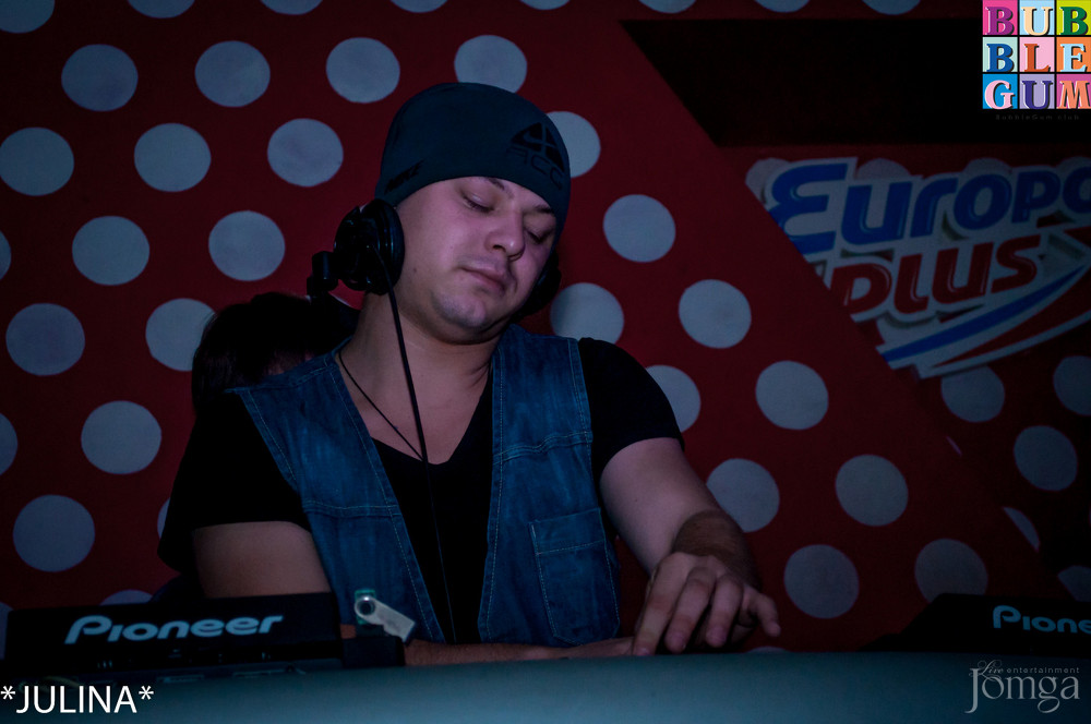 Фотография с ЭРОТИЧЕСКИЙ ПРОЕКТ - 5D в Пятерочка