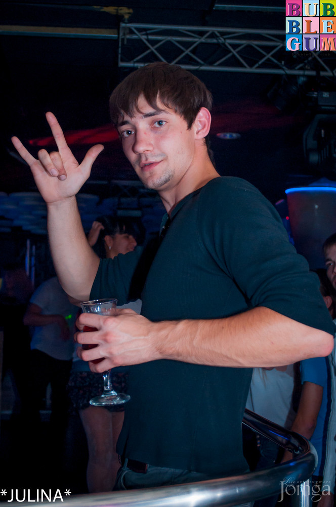 Фотография с "Пираты Челнинского моря" Дискотека 80-90-2000-хх в Пятерочка