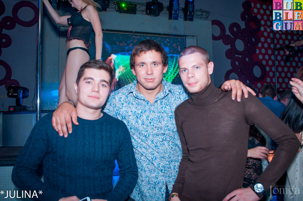 Фотография с "Пираты Челнинского моря" Дискотека 80-90-2000-хх в Пятерочка