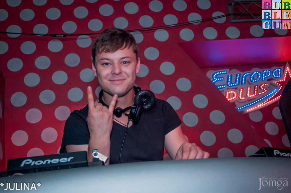 Фотография с "Пираты Челнинского моря" Дискотека 80-90-2000-хх в Пятерочка