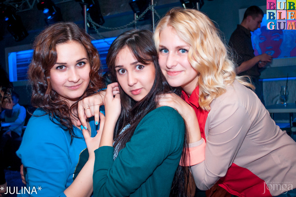 Фотография с  R&B проект - V.I.P. в Пятерочка