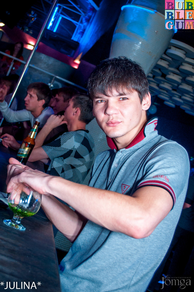 Фотография с  R&B проект - V.I.P. в Пятерочка