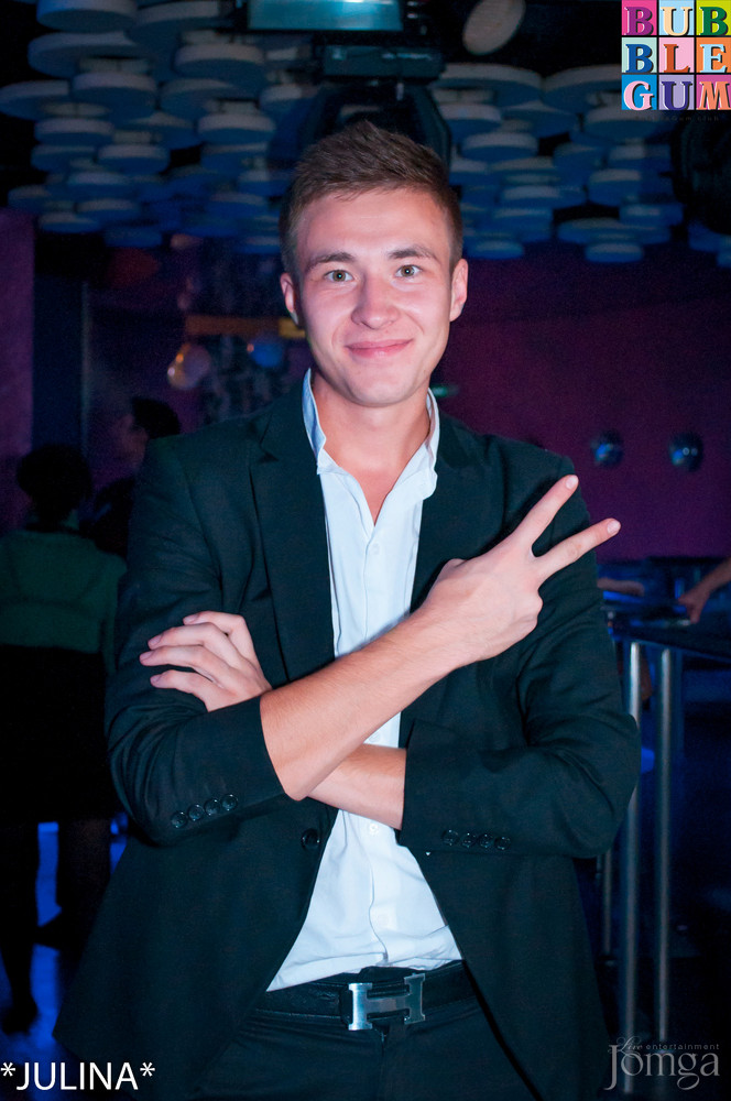 Фотография с  R&B проект - V.I.P. в Пятерочка