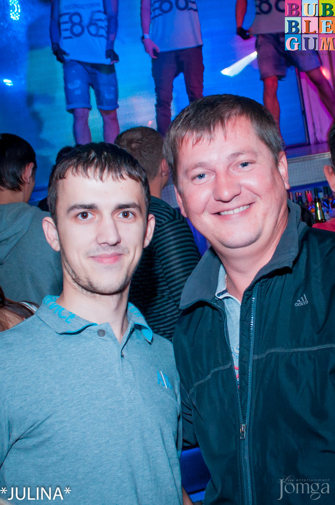 Фотография с R&B Project - V.I.P. в Пятерочка