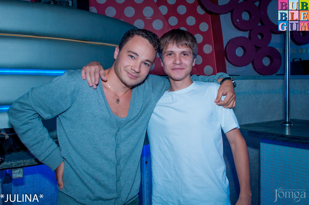 Фотография с R&B Project - V.I.P. в Пятерочка