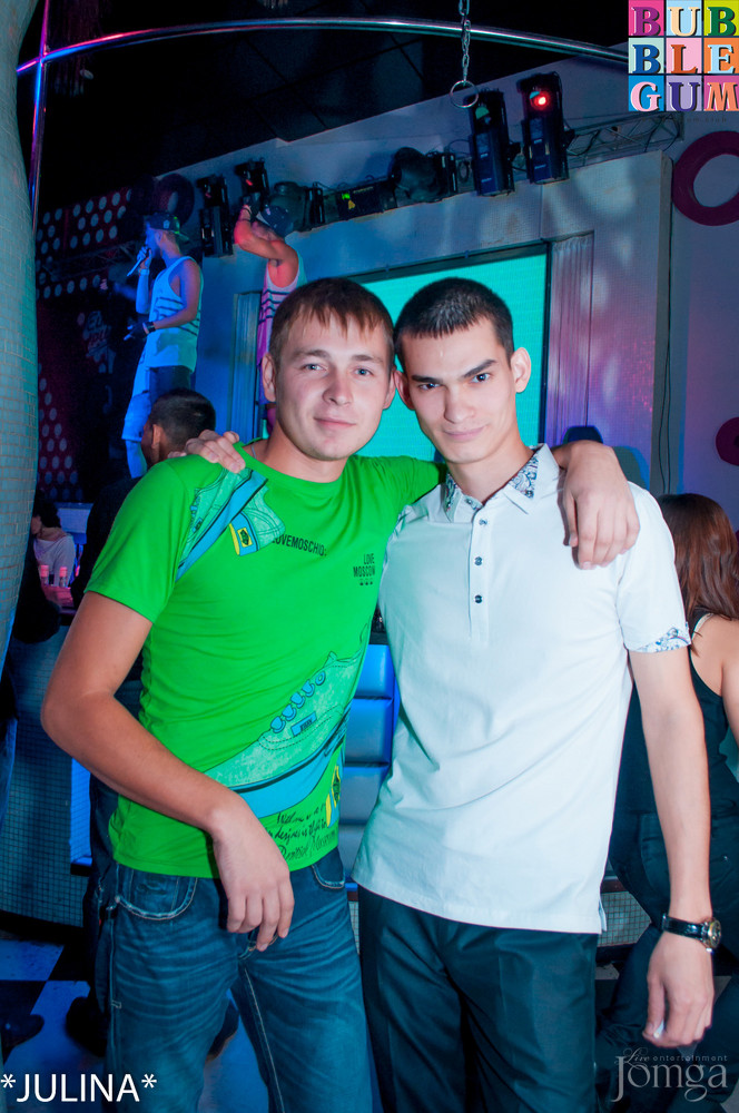 Фотография с R&B Project - V.I.P. в Пятерочка