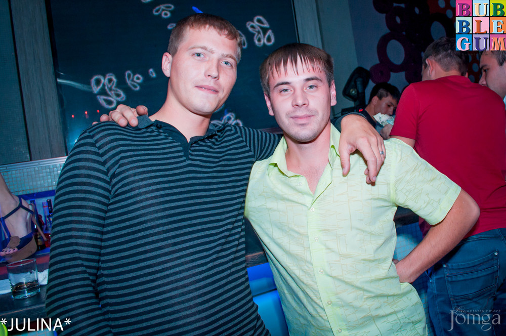 Фотография с R&B Project - V.I.P. в Пятерочка