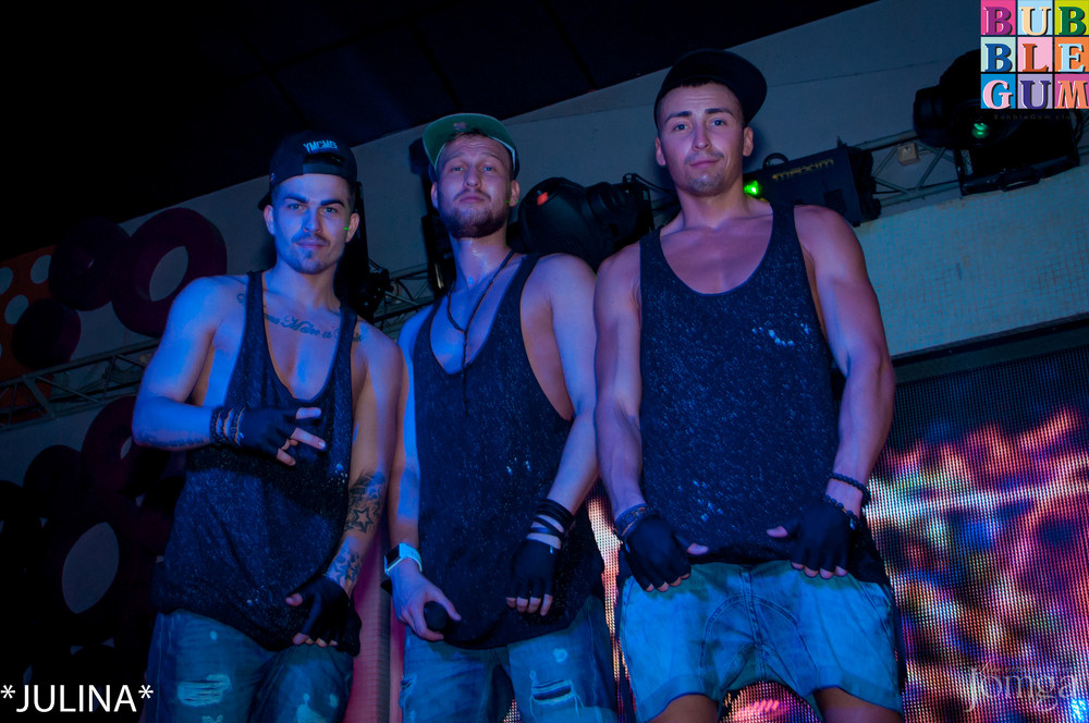 Фотография с R&B Project - V.I.P. в Пятерочка