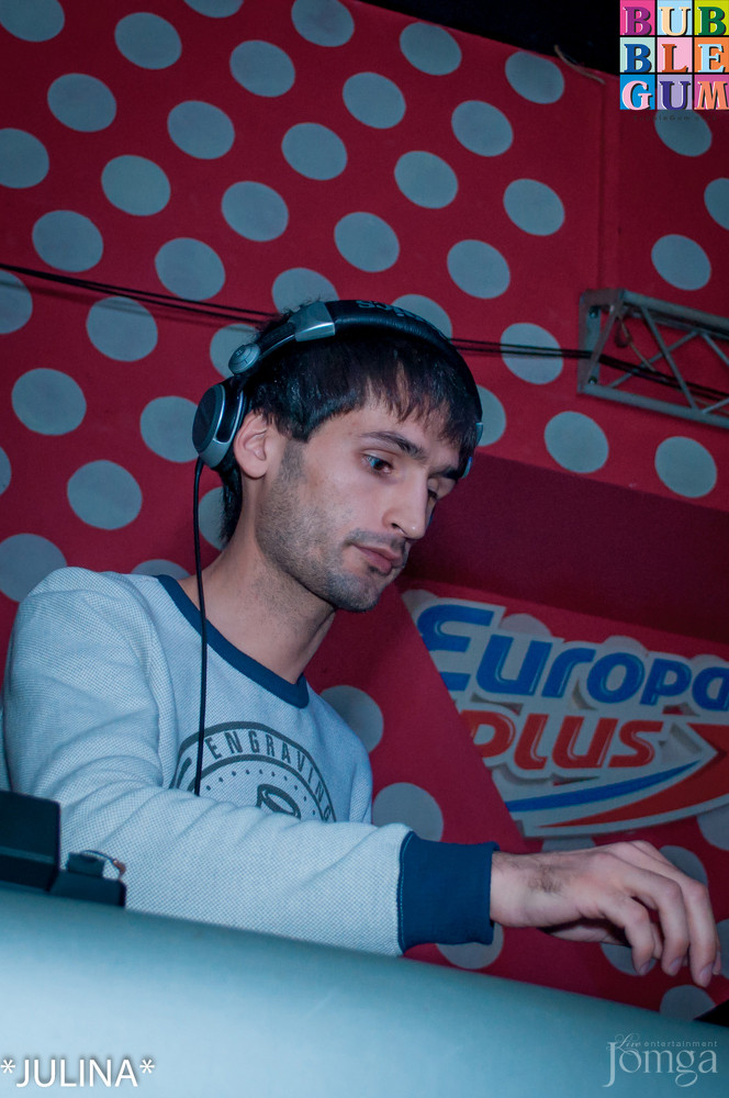 Фотография с R&B Project - V.I.P. в Пятерочка