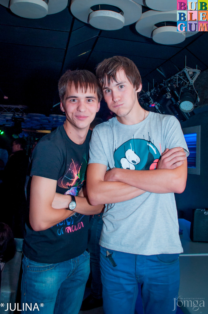 Фотография с R&B Project - V.I.P. в Пятерочка