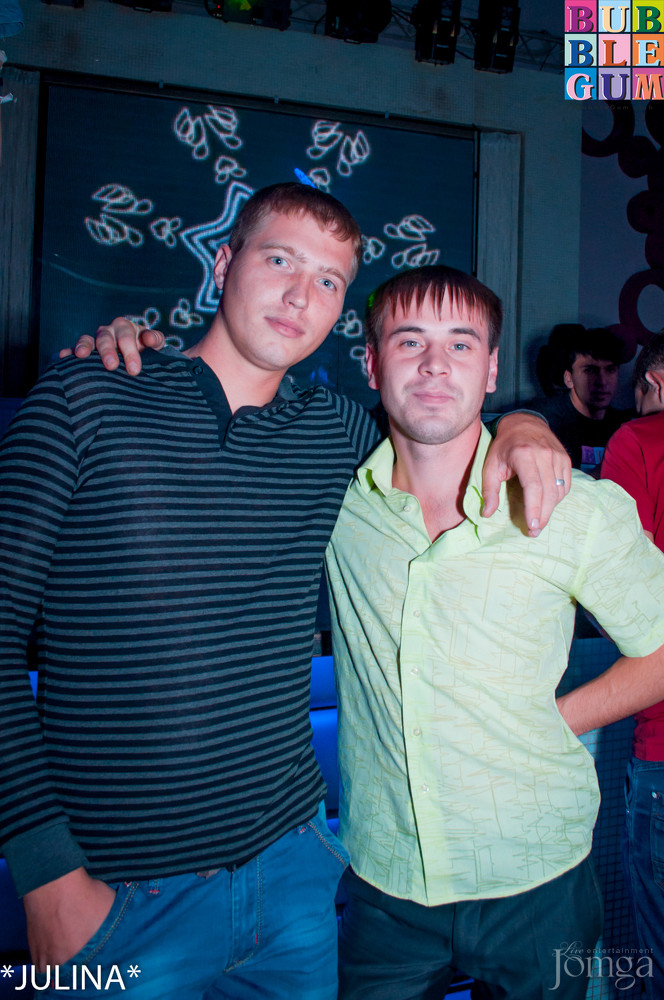 Фотография с R&B Project - V.I.P. в Пятерочка