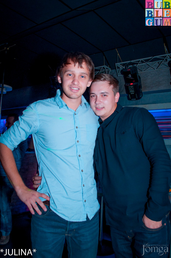 Фотография с R&B Project - V.I.P. в Пятерочка