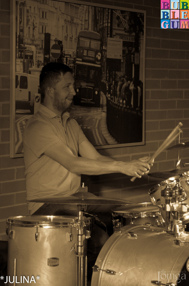 Фотография с ВОЗРОЖДЕНИЕ ЛЕГЕНДЫ "LONDON"  3D - ЭРОТИЧЕСКИЙ СЕАНС В ФОРМАТЕ 3-DJ'S в Пятерочка