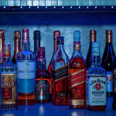 ВОЗРОЖДЕНИЕ ЛЕГЕНДЫ "LONDON"  3D - ЭРОТИЧЕСКИЙ СЕАНС В ФОРМАТЕ 3-DJ'S фото 106