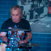 ВОЗРОЖДЕНИЕ ЛЕГЕНДЫ "LONDON"  3D - ЭРОТИЧЕСКИЙ СЕАНС В ФОРМАТЕ 3-DJ'S фото 148