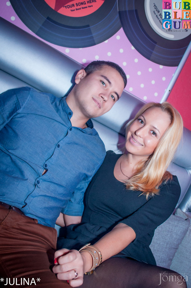 Фотография с 3D - Эротический сеанс в формате 3 DJ'S в Пятерочка