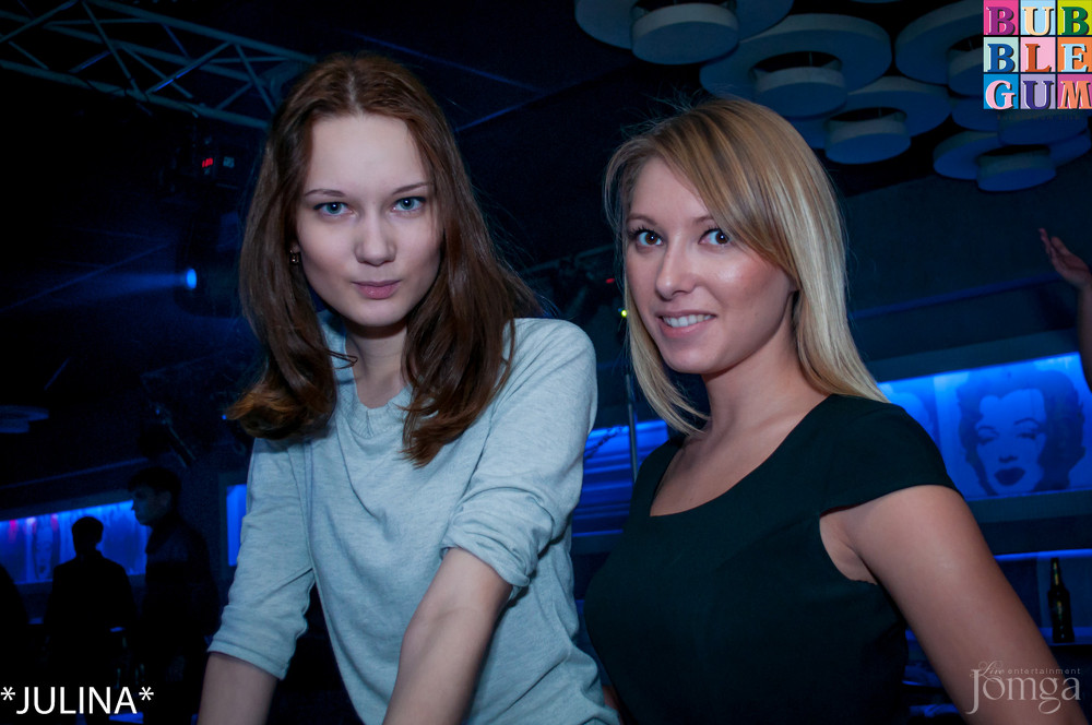 Фотография с 3D - Эротический сеанс в формате 3 DJ'S в Пятерочка