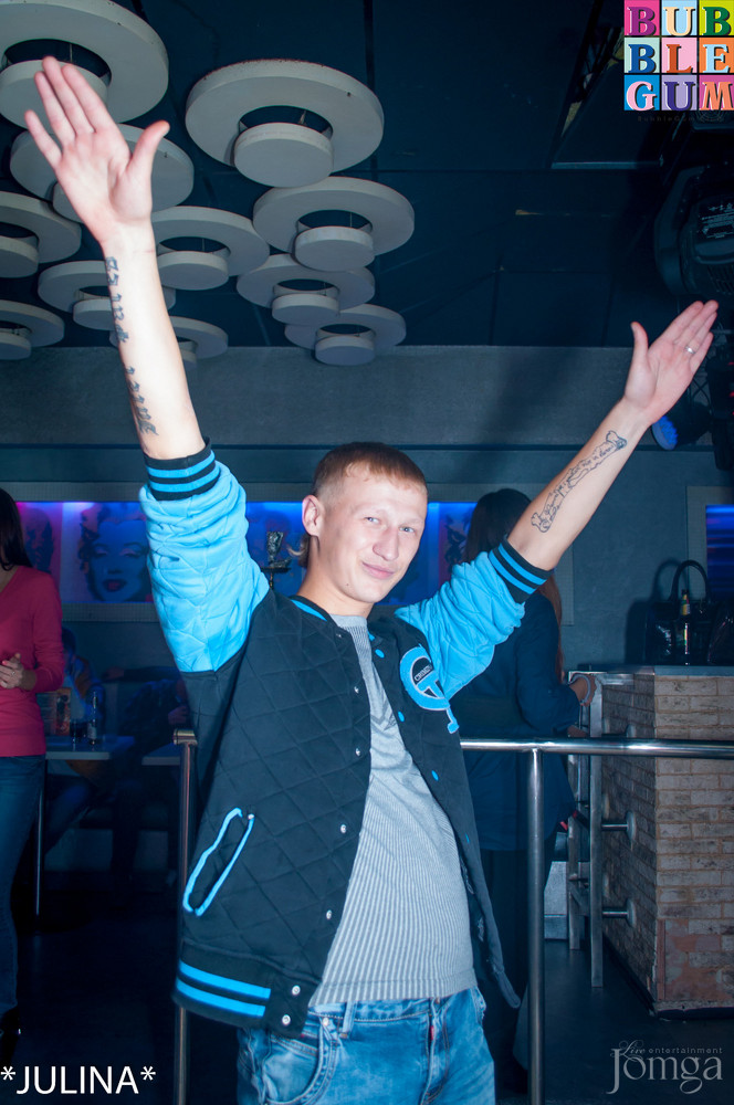 Фотография с 3D - Эротический сеанс в формате 3 DJ'S в Пятерочка