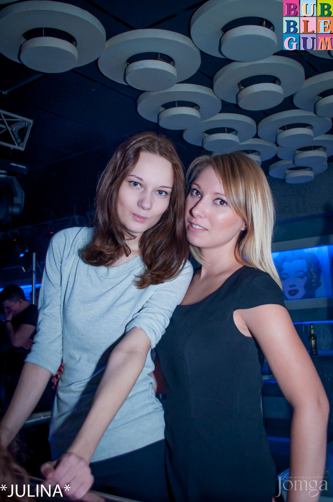 Фотография с 3D - Эротический сеанс в формате 3 DJ'S в Пятерочка