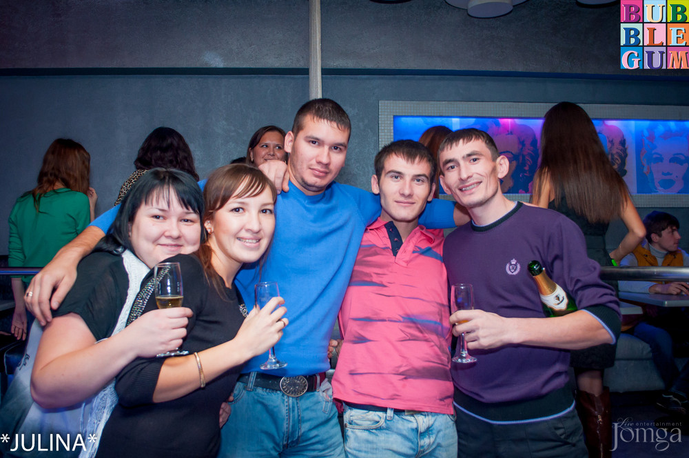 Фотография с 3D - Эротический сеанс в формате 3 DJ'S в Пятерочка