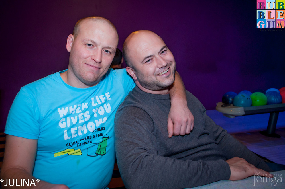 Фотография с 3D - Эротический сеанс в формате 3 DJ'S в Пятерочка