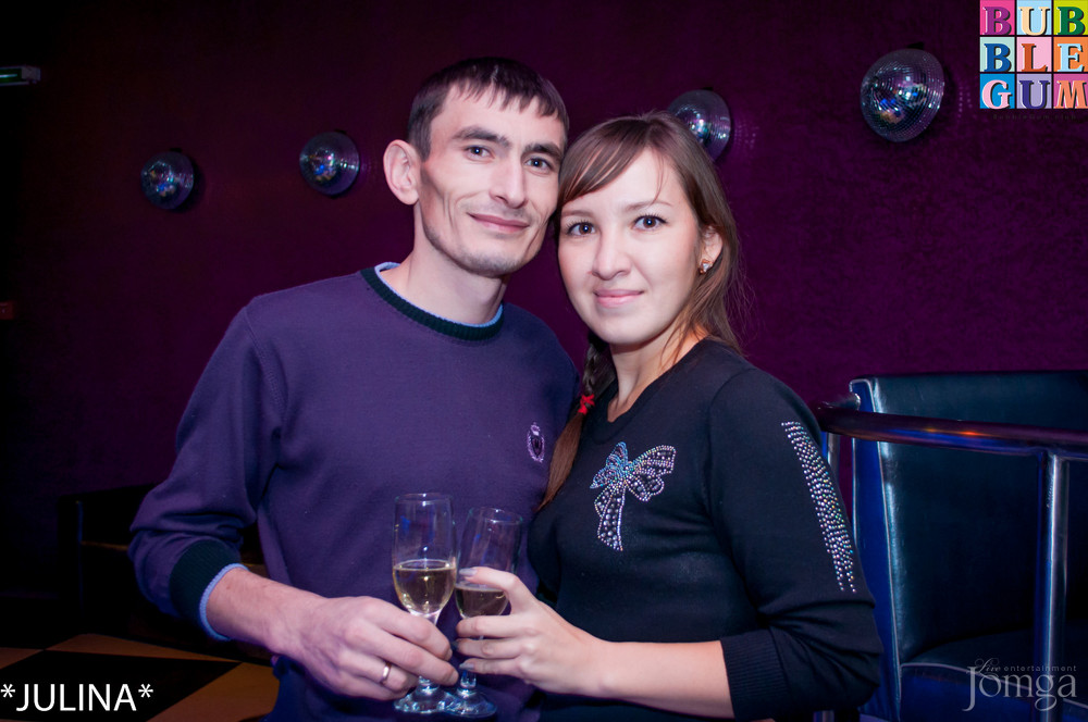 Фотография с 3D - Эротический сеанс в формате 3 DJ'S в Пятерочка