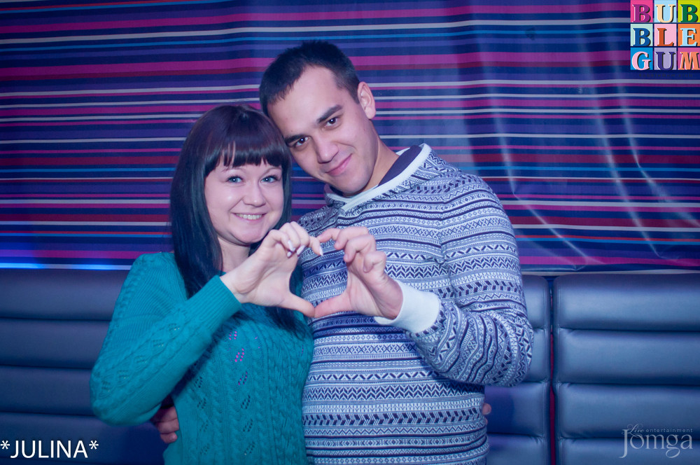 Фотография с 3D - Эротический сеанс в формате 3 DJ'S в Пятерочка