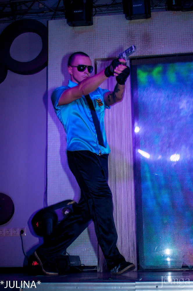 Фотография с Мокрая майка & Пивные бои в Пятерочка