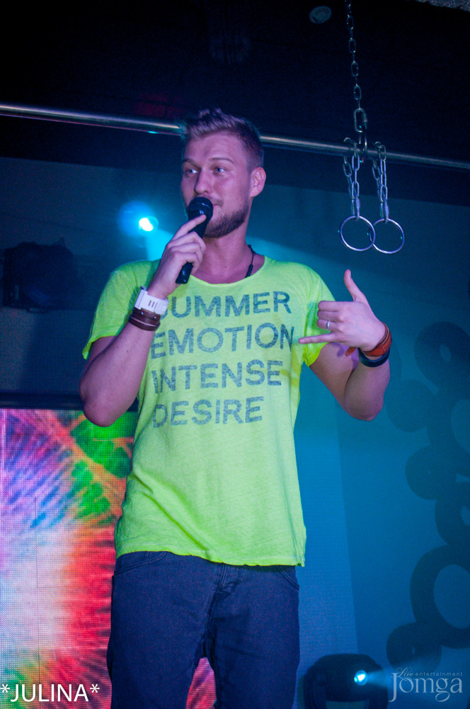 Фотография с Мокрая майка & Пивные бои в Пятерочка