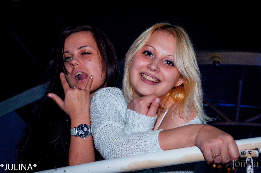 Фотография с Мокрая майка & Пивные бои в Пятерочка