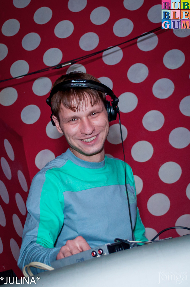 Фотография с  "Whiskey Weekend" - Дискотека 80-90-2000-хх! в Пятерочка