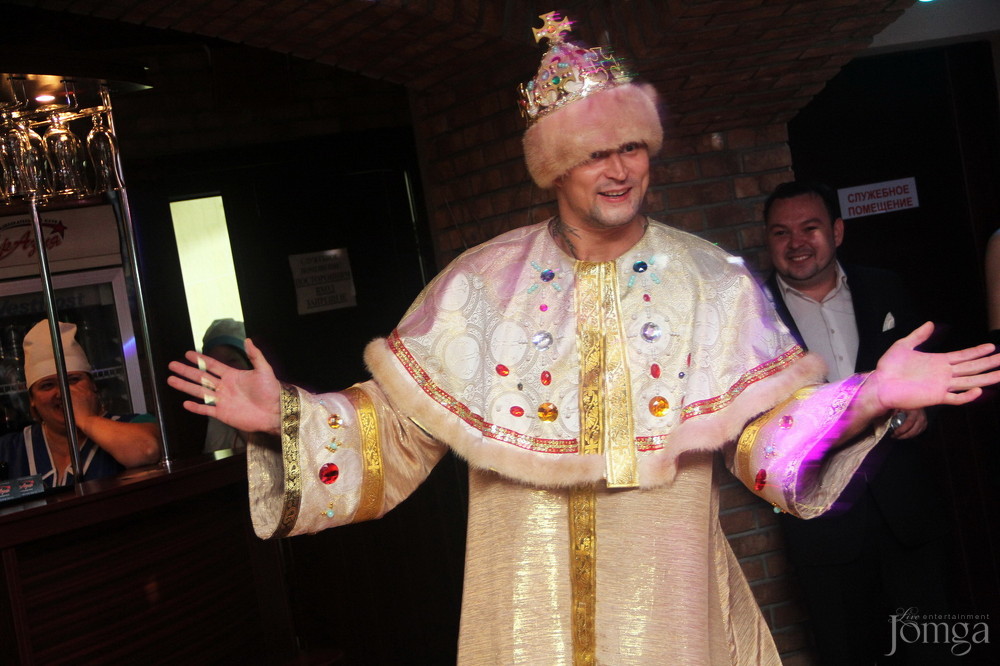 Фотография с День рождения  в Евразия