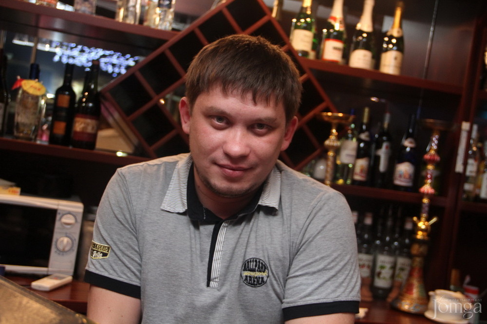 Фотография с День рождения  в Евразия