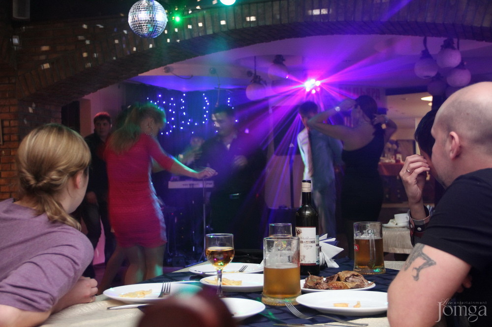 Фотография с День рождения  в Евразия