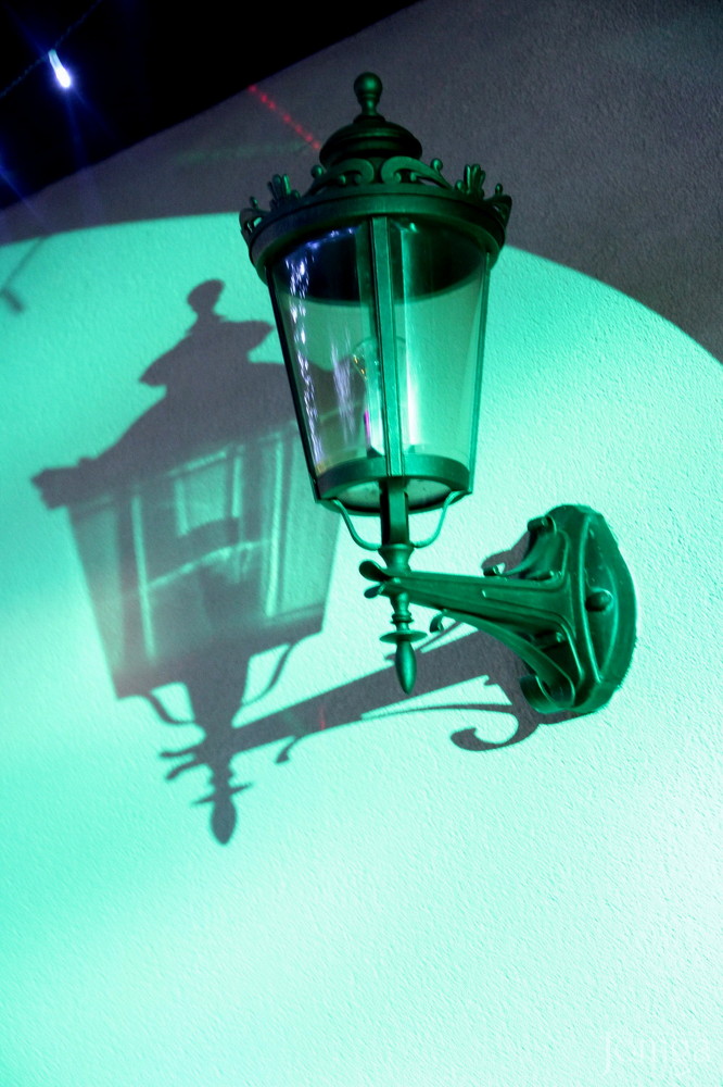 Фотография с День рождения  в Евразия