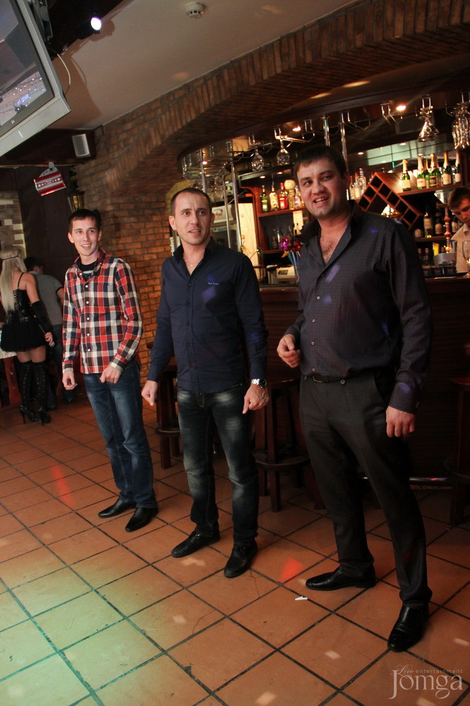 Фотография с День рождения  в Евразия